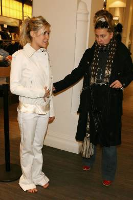 Filename=025.jpg
Filesize=22KiB
Dimensions=260x390
Date added=Feb 02, 2020 025.jpg